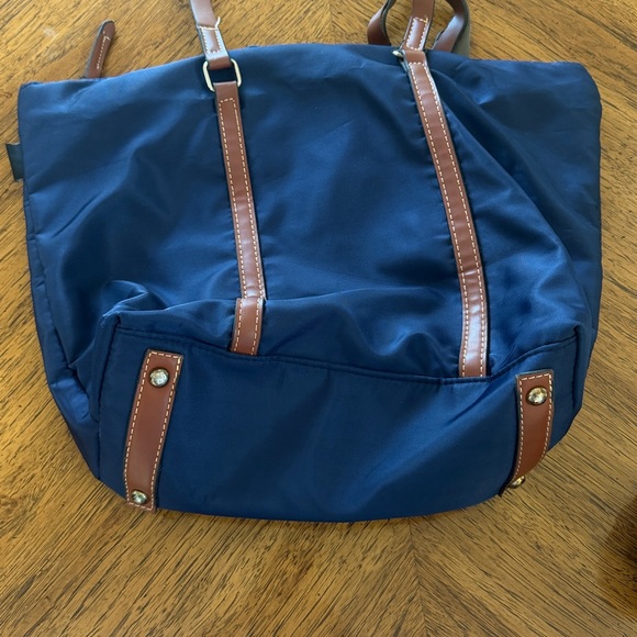 Dooney & Bourke Wayfaer Camden Nylon Zip Tote - Picture 5 of 8